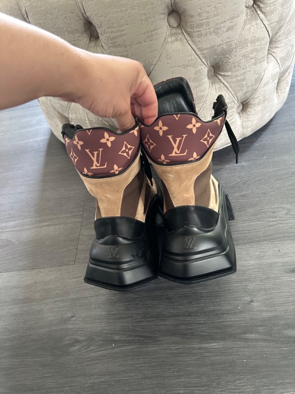 Louis Vuitton Wmns Archlight 2.0 Platform Ankle Boot 'Khaki Green' WORN ONCE - Picture 3 of 5